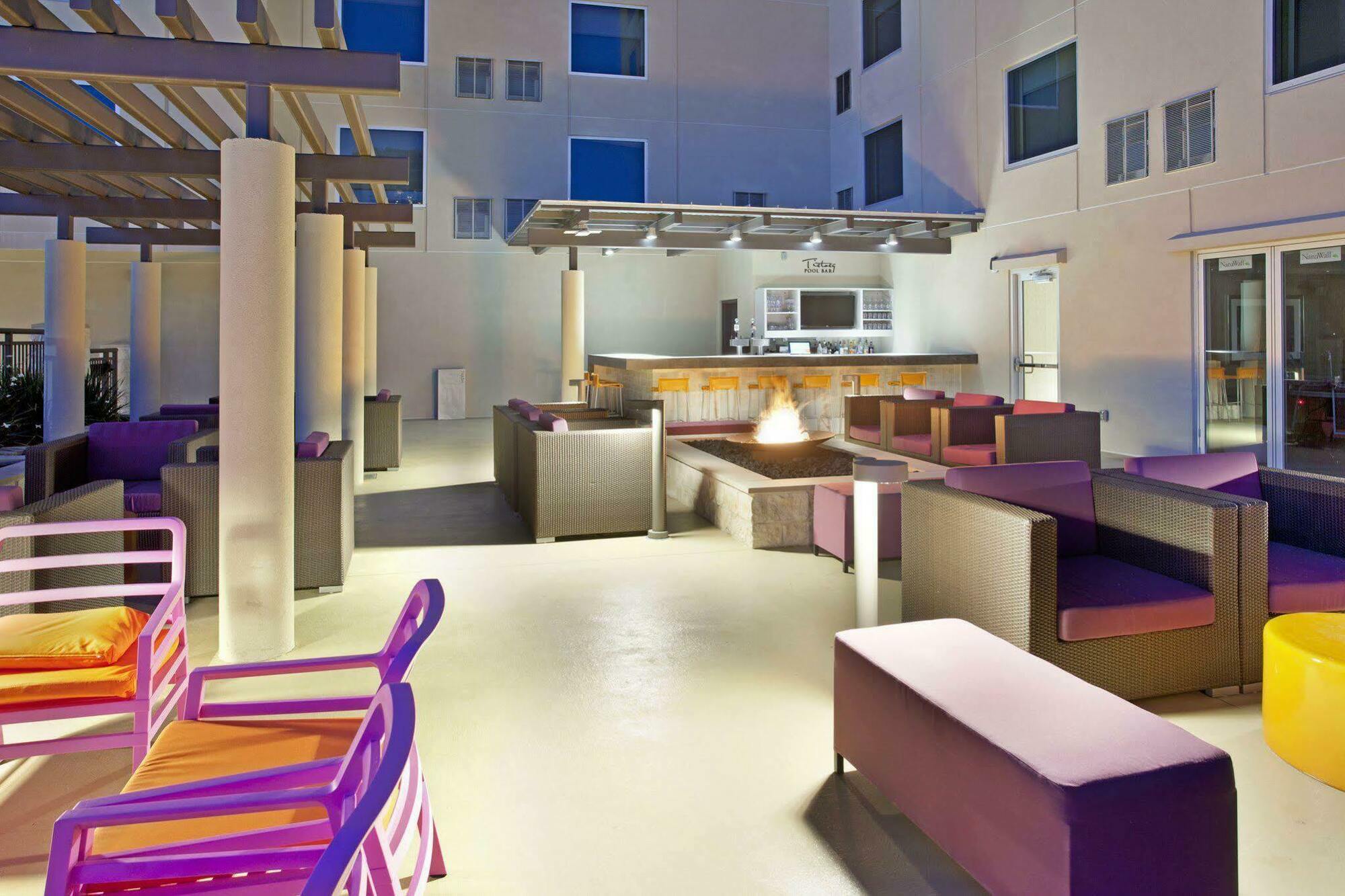 Hotel Indigo Austin Downtown - University By Ihg Luaran gambar